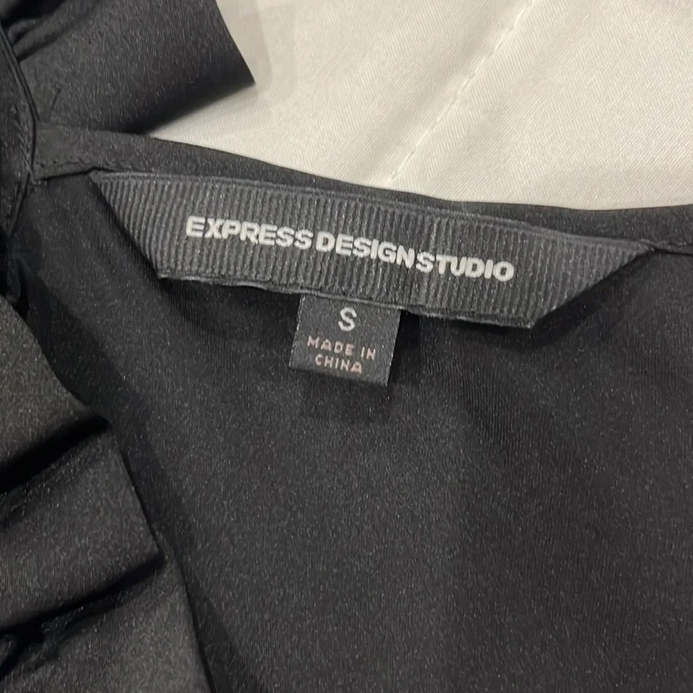 Express Ruffle Cami - Picture 3 of 3